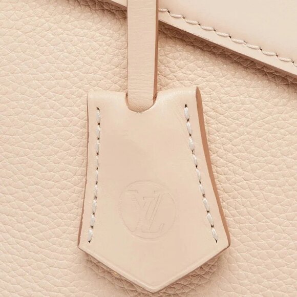 Louis Vuitton Creme Leather Rose Des Vents MM Bag - Picture 12 of 12